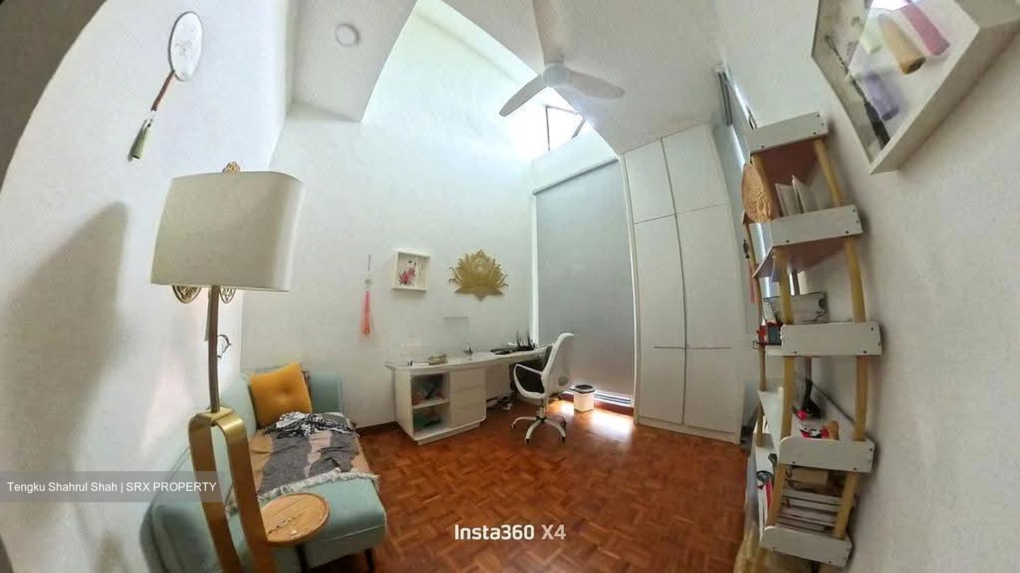 Springdew Terrace (D5), Terrace #638190051